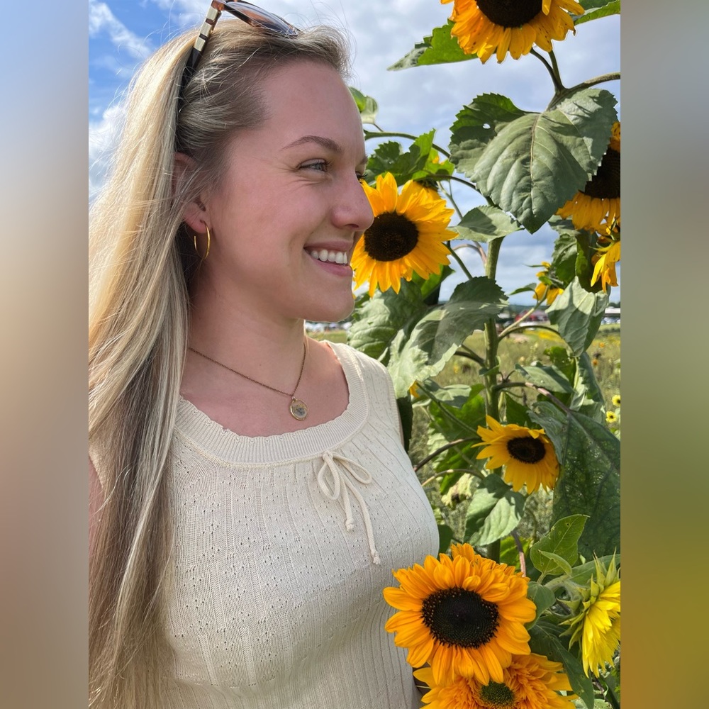 Meet your Posher, Leah